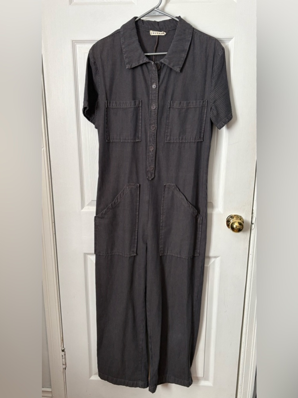 LACAUSA Charcoal Short-Sleeve Utility Jumpsuit